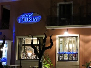 HOTEL-TOURIST