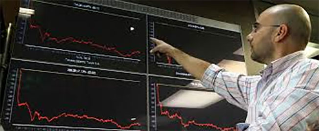 Φήμες για ραγδαίες πολιτικές εξελίξεις πίσω από το κραχ στο Χρηματιστήριο