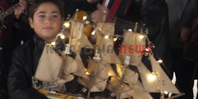 Ψωνίζουμε Ελληνικά και τοπικά τα    Χριστούγεννα