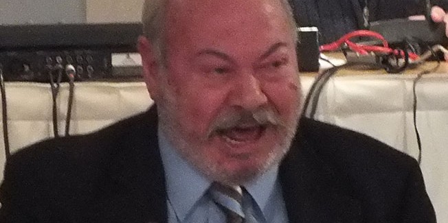 Το νησί μας πορεύεται ακυβέρνητο;