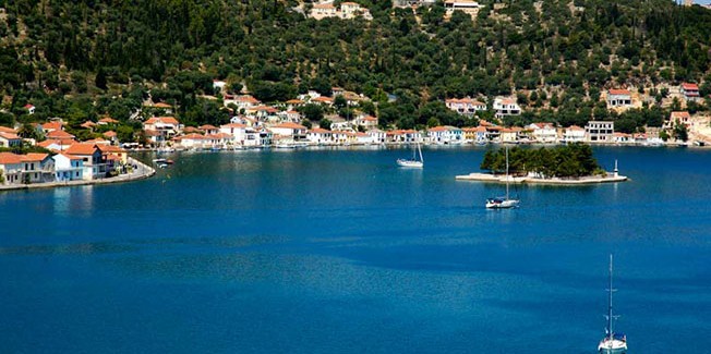 Παρέμβαση του ΕΚΚΙ στην Ιθάκη για την  απομόνωση του νησιού.