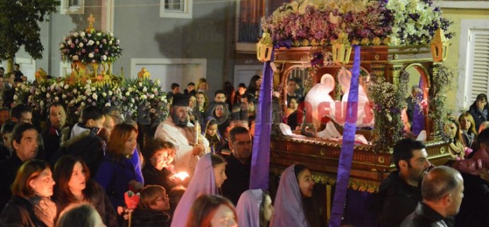 Περιφορά Επιταφίου στο Ληξούρι.