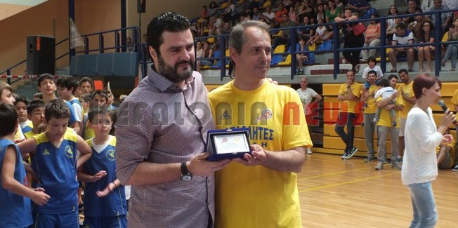 Κρέμασε για πάντα την φανέλα με το Νο7  ο Αλέξης.