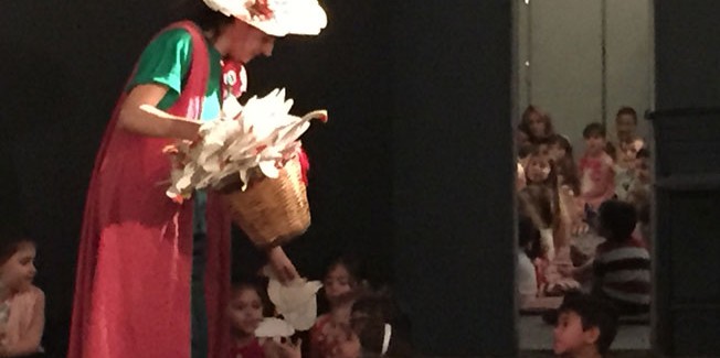 Μεγάλη επιτυχία είχαν οι παιδικές  παραστάσεις στο ΚΑΠΙΤΟΛ