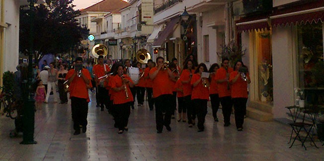 ΠΕΡΑΤΖΑΔΑ  στο Λιθόστρωτο