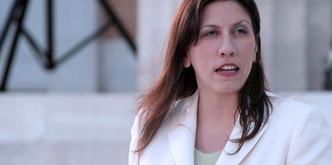 Αποτελεί θεσμικό ολίσθημα