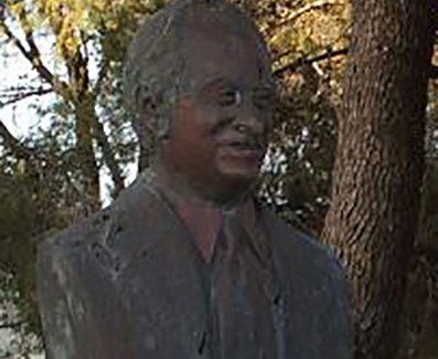 Στη μνήμη  του  αείμνηστου Χαράλαμπου (Ρόκκου) Αλιπράντη.