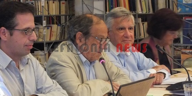 Παρουσιάστηκε το βιβλίο της Υβόννης  Μαρκαντωνάτου.