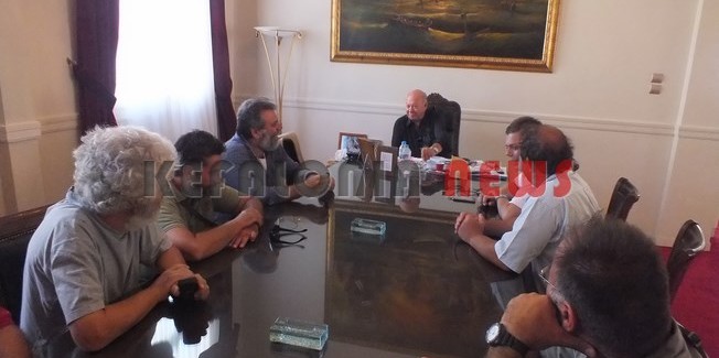 Το Τραπεζάκι ΔΕΝ ΠΩΛΕΙΤΑΙ ανήκει στο λαό