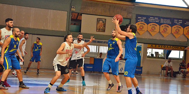 Χρήσιμα συμπεράσματα από τα πρώτα  φιλικά «τεστ» των ανδρών (εικόνες)