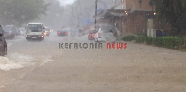 Καταστροφές σε Αργοστόλι, Αγία  Ευφημία και Καραβόμυλο.