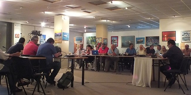 Μπορεί να σωθεί αυτό το Δημ. Συμβούλιο;