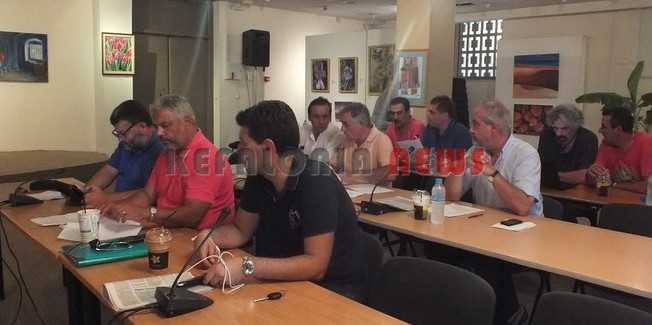 Ζητούν άμεση σύγκλιση του Δημοτικού  Συμβουλίου.