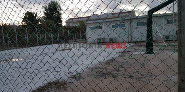 Μοναδικό σχολείο που βρίσκεται στα   …κύματα!