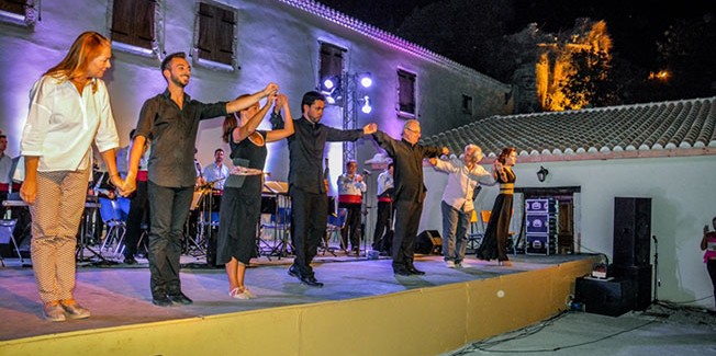 Στην Ιθάκη οι Τραγουδιστάδες τση  Ζάκυθος