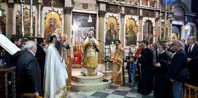 Πρώτη Θεία Λειτουργία Μητροπολίτη Κεφαλληνίας Δημητρίου  στα Ιωάννινα.