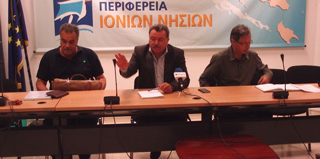 Σύσκεψη, υπό τον Περιφερειάρχη Ιονίων Νήσων Θ. Γαλιατσάτο,  για τα έργα ΕΣΠΑ στις Π.Ε. Κέρκυρας και Λευκάδας