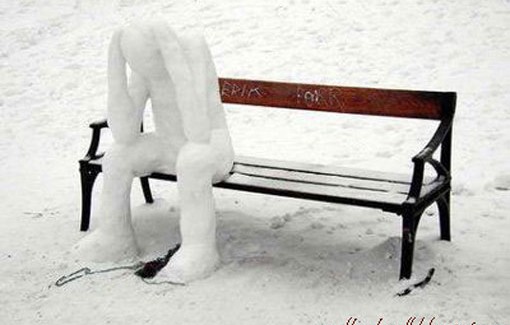 Άλλες τρεις περιπτώσεις αυτοκτονιών που εκδηλώθηκαν μέσω Διαδικτύου, απετράπησαν