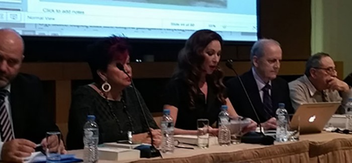 Πλήθος κόσμου στην παρουσίαση του  βιβλίου του Γιώργου Παξινού