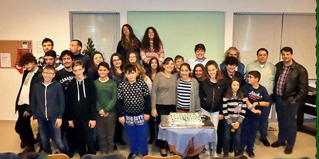 ΚΟΠΗ ΤΗΣ ΠΡΩΤΟΧΡΟΝΙΑΤΙΚΗΣ ΠΙΤΑΣ ΤΗΣ  ΦΙΛΑΡΜΟΝΙΚΗΣ «Δ. ΛΑΥΡΑΓΚΑΣ»