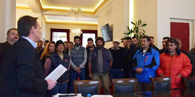 Το Συντονιστικό Όργανο των Αγροτών – Κτηνοτρόφων             στο Δημαρχείο Κεφαλονιάς