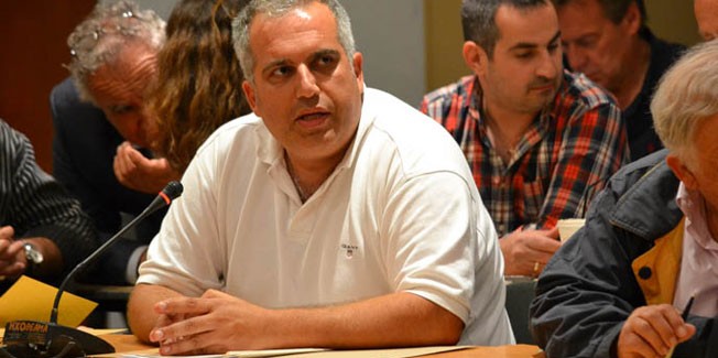 Παραλίες: Να διατηρηθούν ή και να  μειωθούν οι τιμές