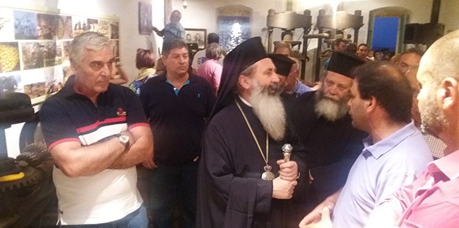Επίσκεψη του Μητροπολίτη στο Μουσείο  Λαδιού στα Διλινάτα.