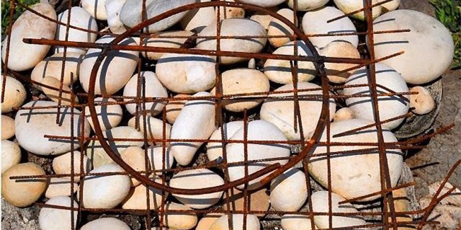 Η σύγχρονη τέχνη συναντά την  καθημερινή ζωή της πόλης.