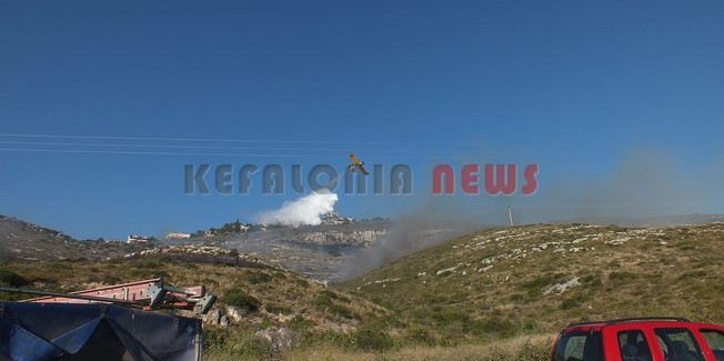 Μεγάλη φωτιά Μεταξύ Κομποθεκράτων και Μηνιές.