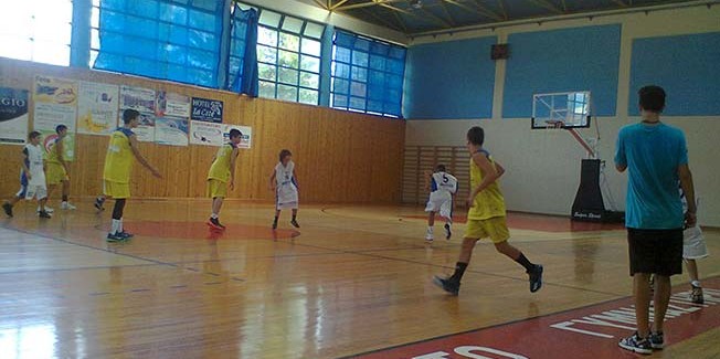 Φιλικός αγώνας μπάσκετ παιδικού τμήματος του ΑΣ  Κεφαλονιά στο Ληξούρι με το αντίστοιχο του ΝΕΟΛ