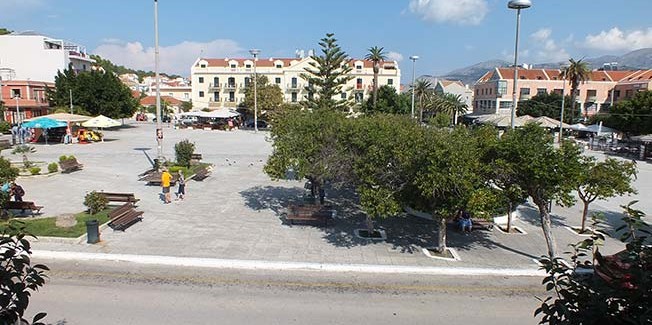 Νέα καταγγελία των ανωνύμων για την Πλατεία