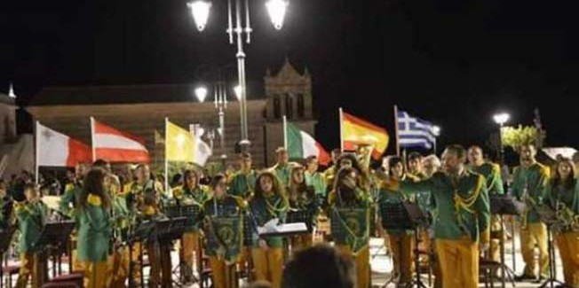 Εξαιρετική εμφάνιση της Φιλαρμονικής Σάμης στη Ζάκυνθο