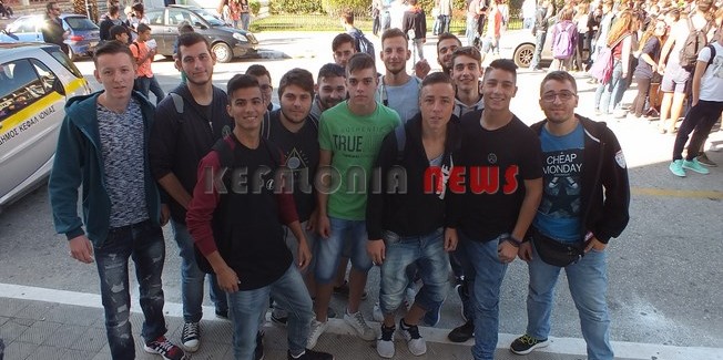 Έξω οι εταιρίες από τα σχολεία!!!