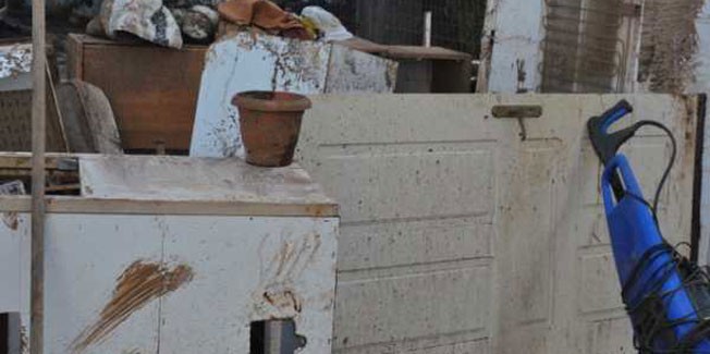 Οι άνθρωποι χρειάζονται βοήθεια!