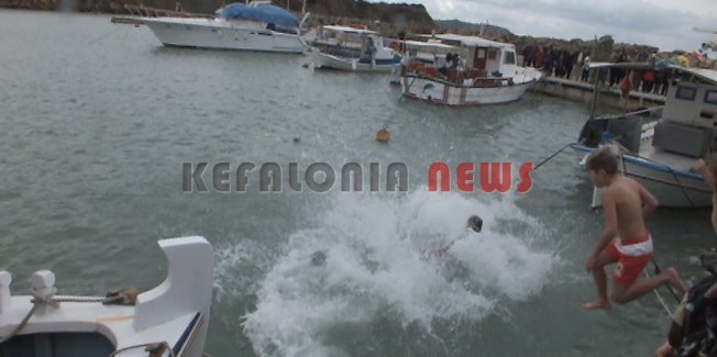 Θεοφάνεια στο λιμανάκι της Αγίας  Πελαγίας.