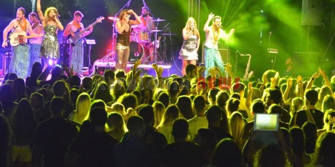 Η τελευταία συναυλία στο γήπεδο  Αργοστολίου χθες