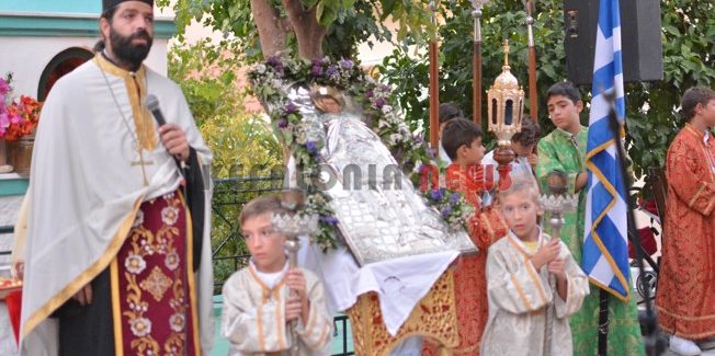 Τίμησαν χτες το απόγευμα τον Άγιο Φανούριο.