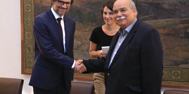 Το θέμα των γερμανικών αποζημιώσεων  έθεσε εκ νέου ο Πρόεδρος  της Βουλής στον νέο Πρέσβη της Γερμανίας.