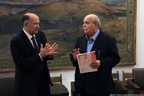 Παράδοση της Ετήσιας Έκθεσης Πεπραγμένων της  Εθνικής Επιτροπής Τηλεπικοινωνιών και Ταχυδρομείων στον Πρόεδρο της Βουλής