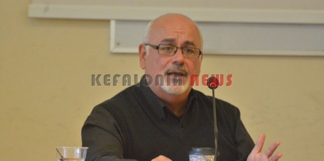 Ομιλία για τα ελληνικά μουσικά όργανα και για την παράδοση μας.