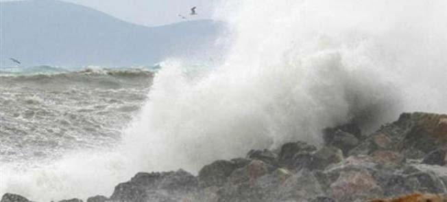 Προβλήματα στα ακτοπλοϊκά δρομολόγια στην Κεφαλονιά.