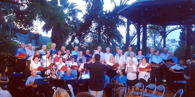 Η Μικτή Χορωδία & Μαντολινάτα  Λειβαθούς  στο Μέγαρο Μουσικής Αθηνών