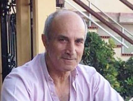 “Κεραυνοί” κατά Λούκα Νιφοράτου σε δυο άρθρα