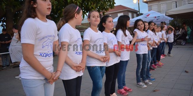 Δεν σταματά τις εκπλήξεις ο  Χορευτικός Σύλλογος “Χωροπούλα”.