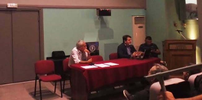 Κοντά στους επαγγελματίες της Ιθάκης  το Επιμελητήριο
