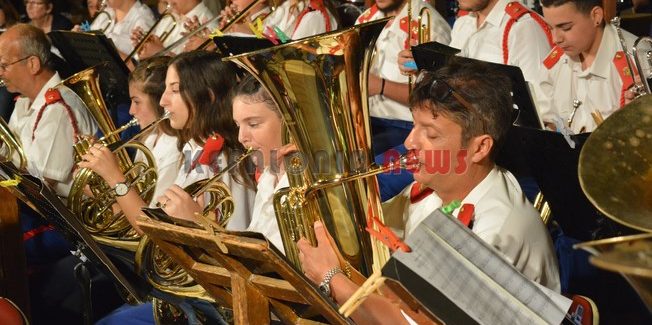 Ηλεκτρονική εξόρμηση για οικονομική