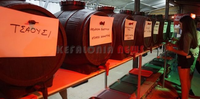 Κάθε χρόνο και καλύτερα στα  Μαντζαβινάτα στη γιορτή κρασιού