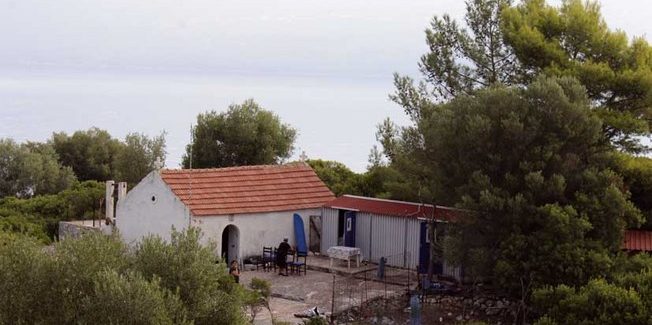 Ο Άγιος Γεράσιμος των σκίνων στον Τράχηλο Ερύσσου Μια καλοκαιρινή απόδραση