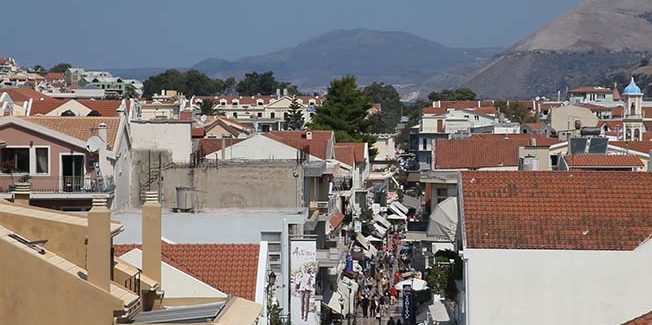 Ο ΠΕΖΟΔΡΟΜΟΣ ΠΟΥ ΕΓΙΝΕ ΑΥΤΟΚΙΝΗΤΟΔΡΟΜΟΣ…