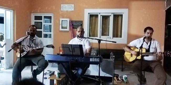 Κάηκε το πελεκούδι χτες βράδυ στο Πολιτιστικό Κέντρο Μονοπωλάτων.